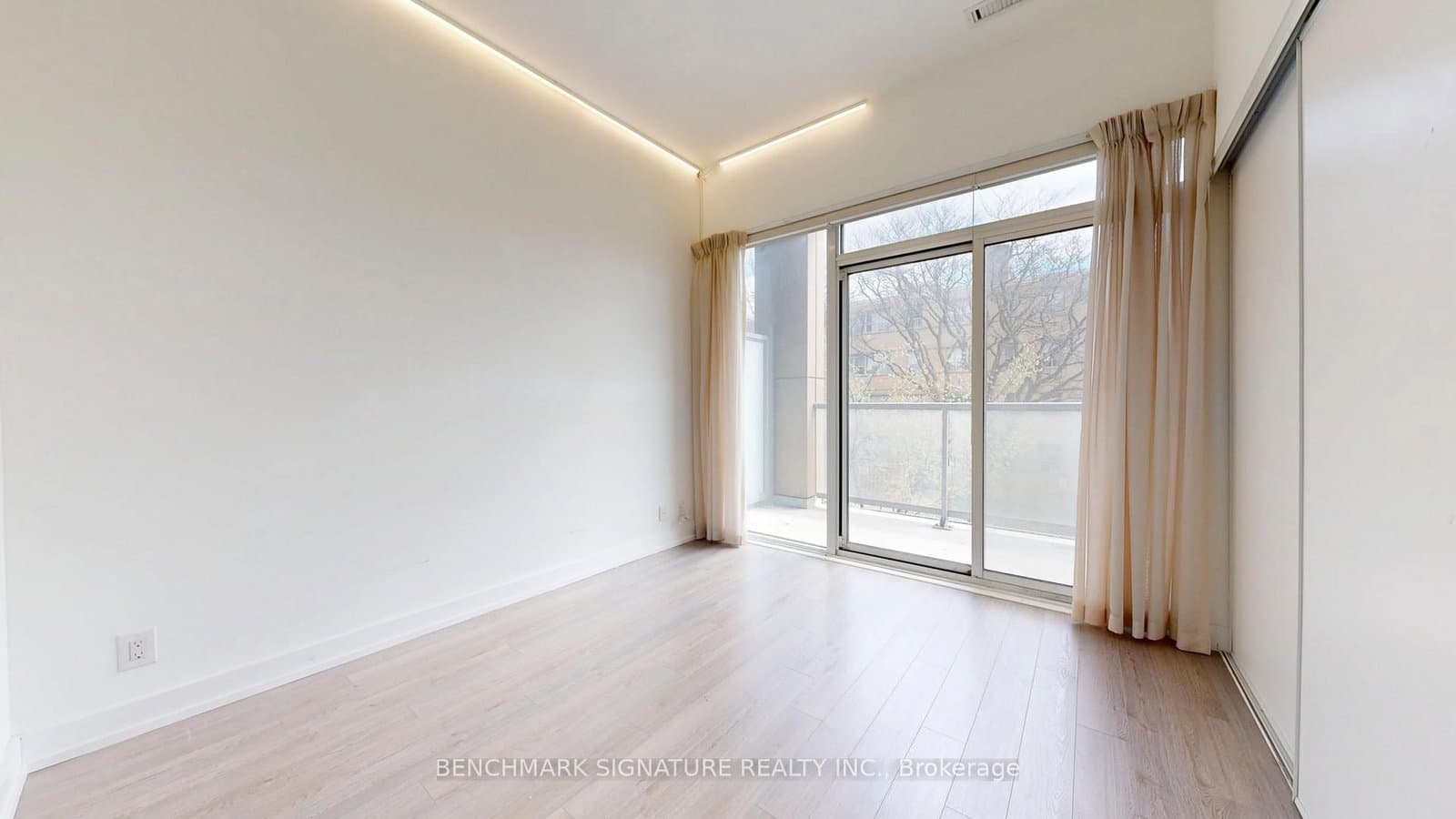 6 Parkwood Avenue, Unit Th106 thumbnail 40