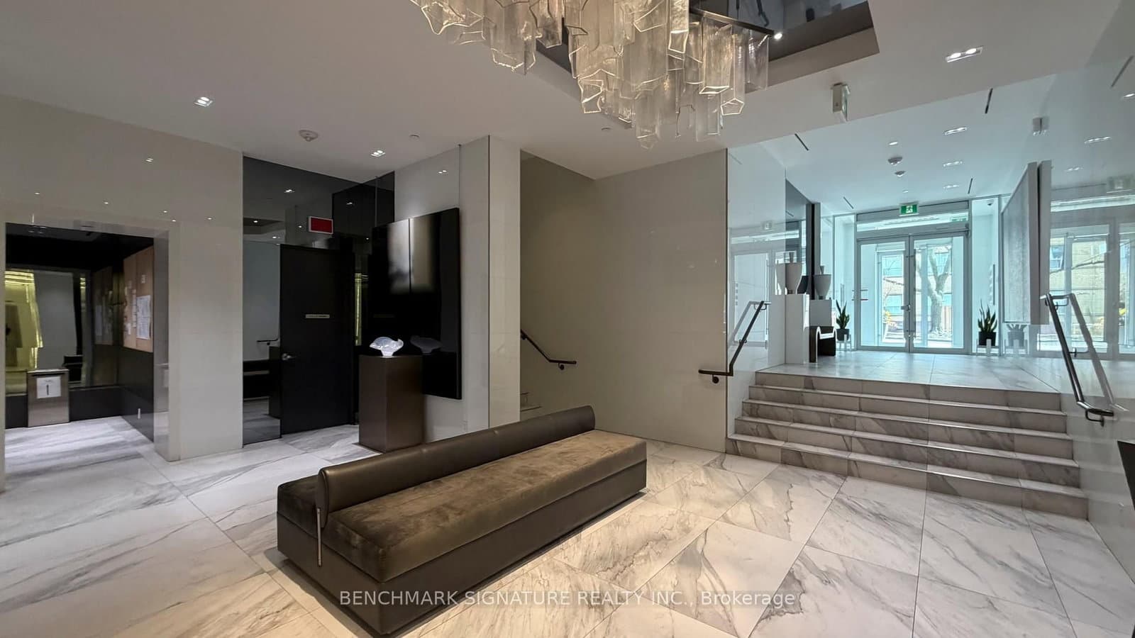 6 Parkwood Avenue, Unit Th106 thumbnail 9