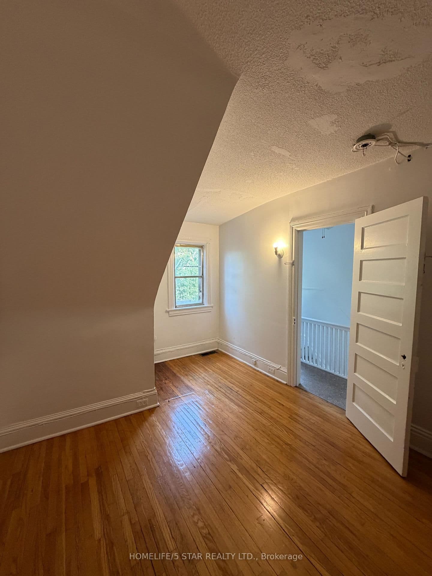743 Euclid Avenue, Unit Apt 2 thumbnail 17