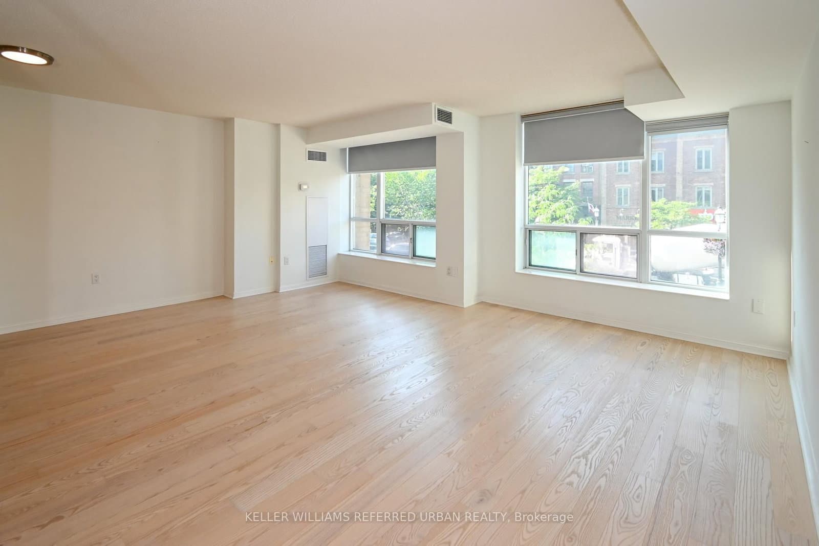 109 Front Street E, Unit 202 thumbnail 12