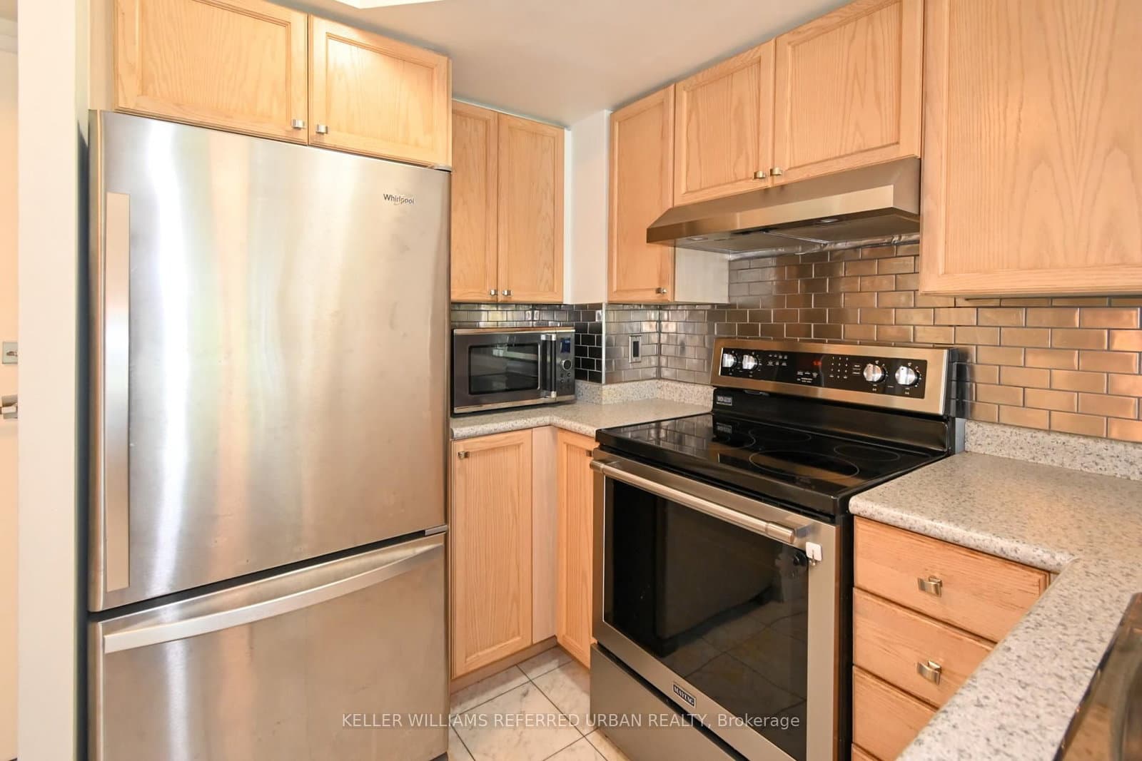 109 Front Street E, Unit 202 thumbnail 7