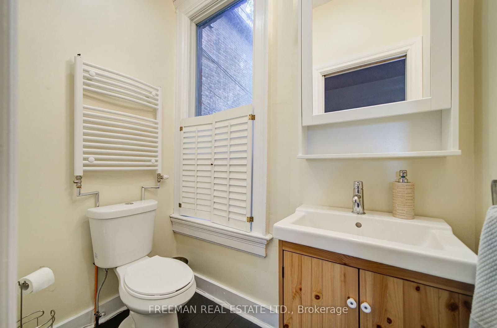 63 Sussex Avenue thumbnail 16
