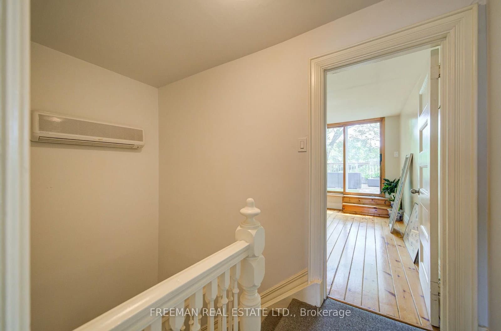 63 Sussex Avenue thumbnail 28