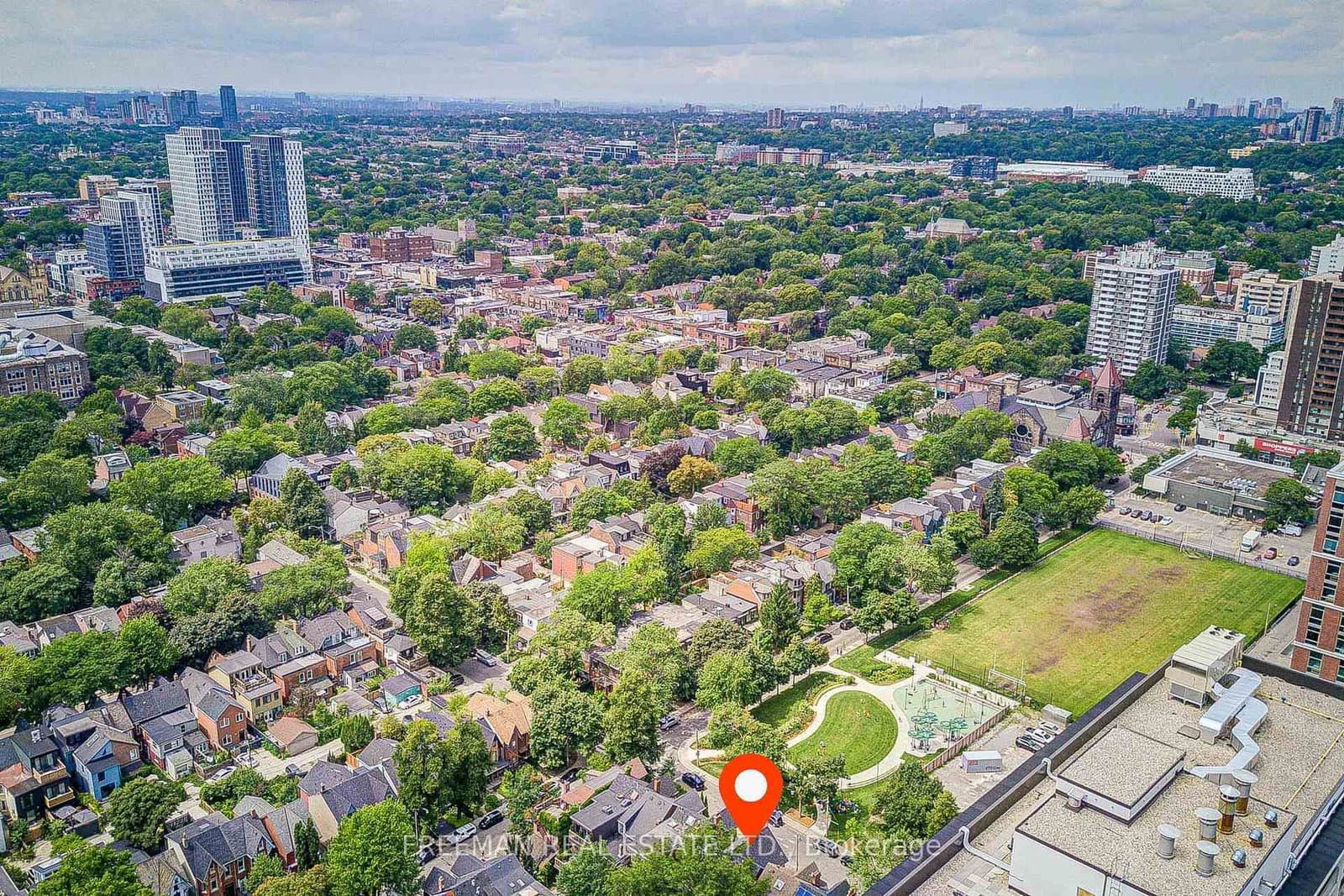 63 Sussex Avenue thumbnail 3