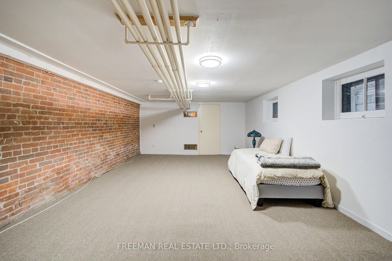63 Sussex Avenue thumbnail 36