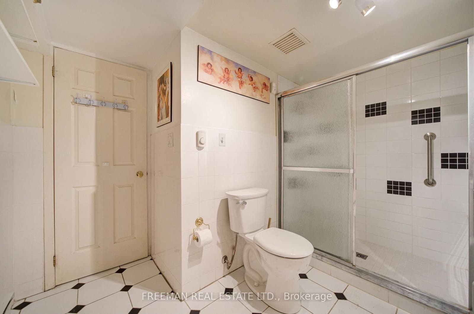63 Sussex Avenue thumbnail 38