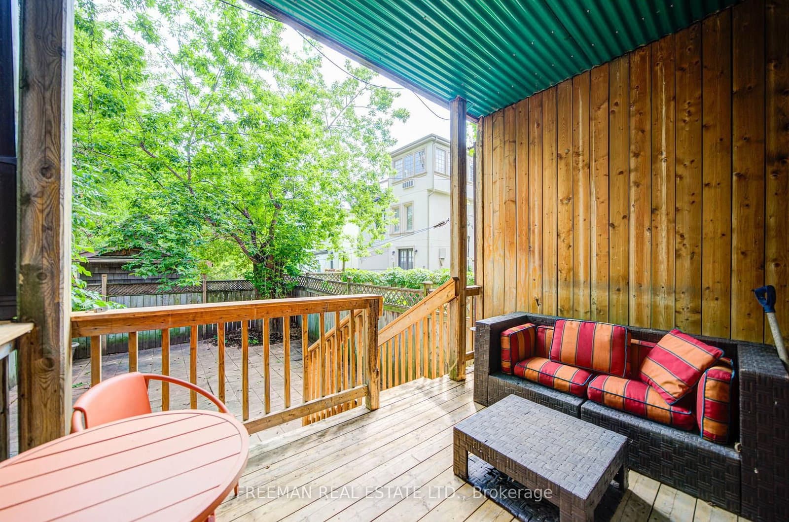 63 Sussex Avenue thumbnail 40