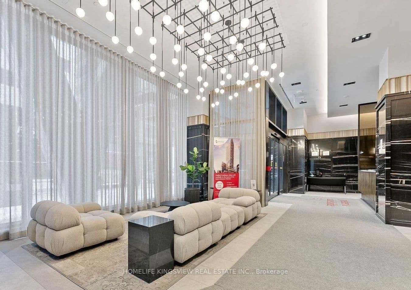 108 Peter Street, Unit 4706 thumbnail 20