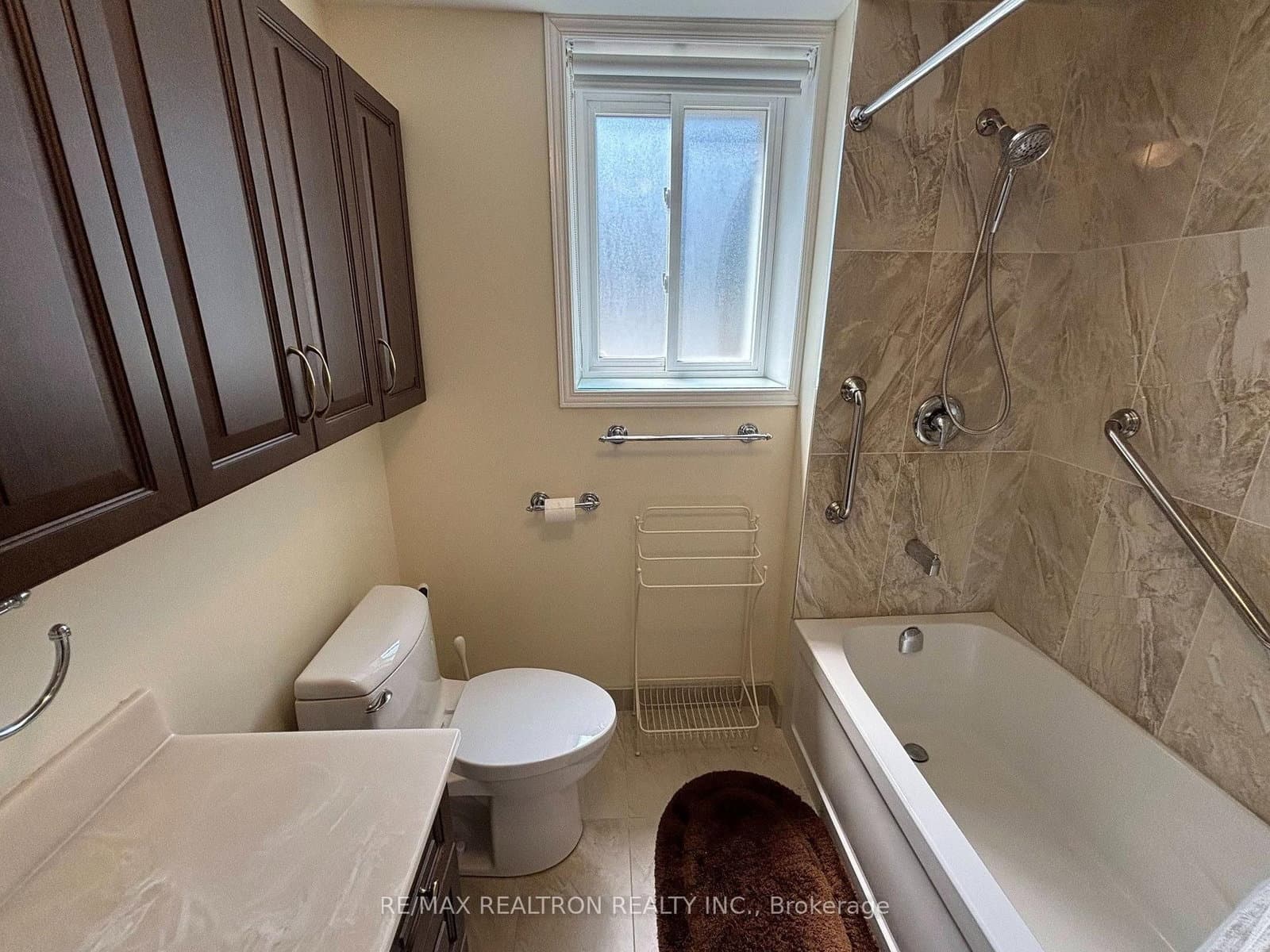 695 Glencairn Avenue, Unit Bsmt thumbnail 14