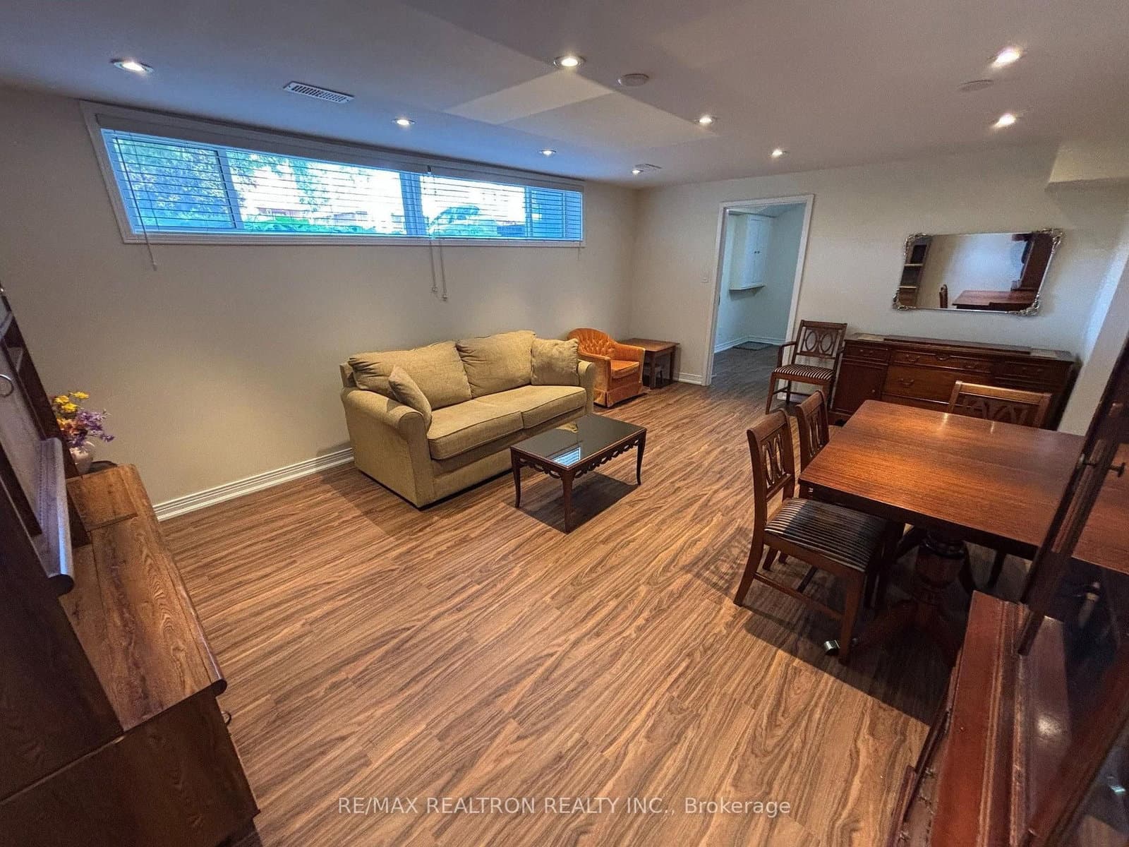 695 Glencairn Avenue, Unit Bsmt thumbnail 5