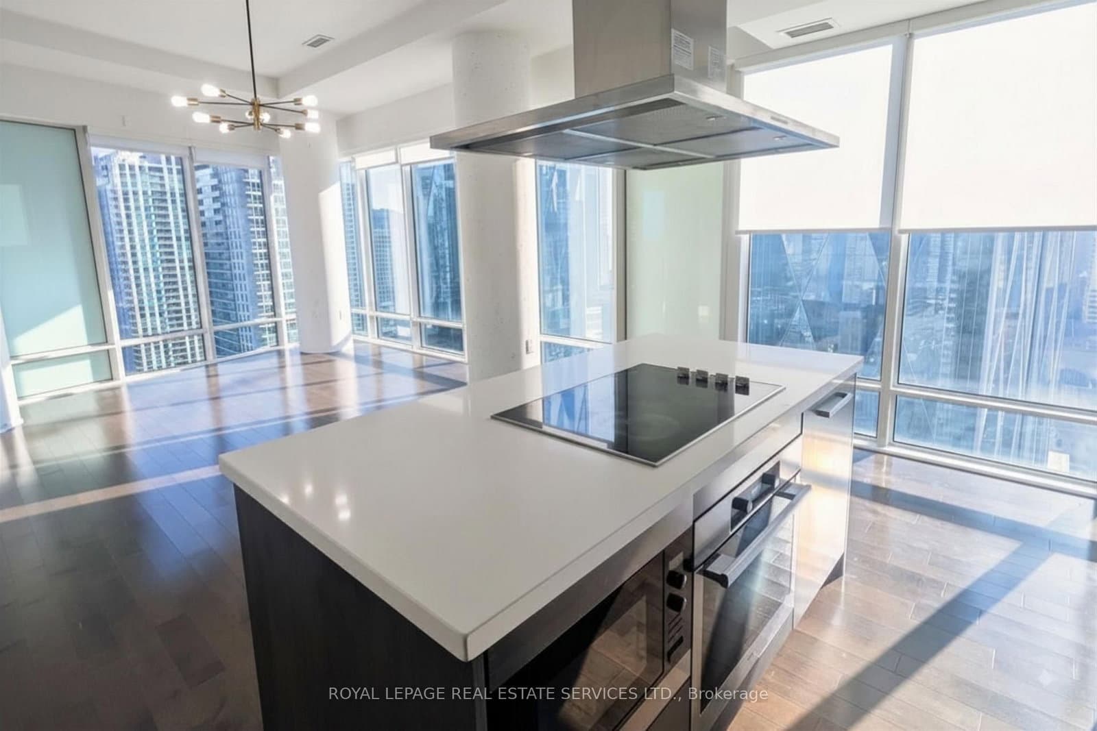 8 The Esplanade, Unit 2802 thumbnail 4