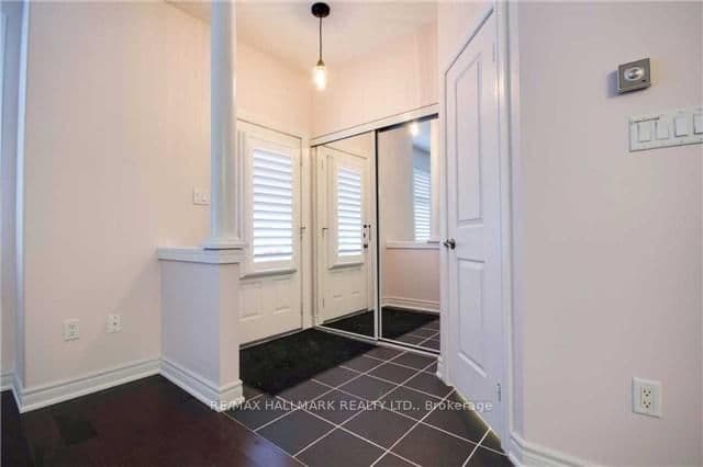 24 Glendora Avenue thumbnail 2