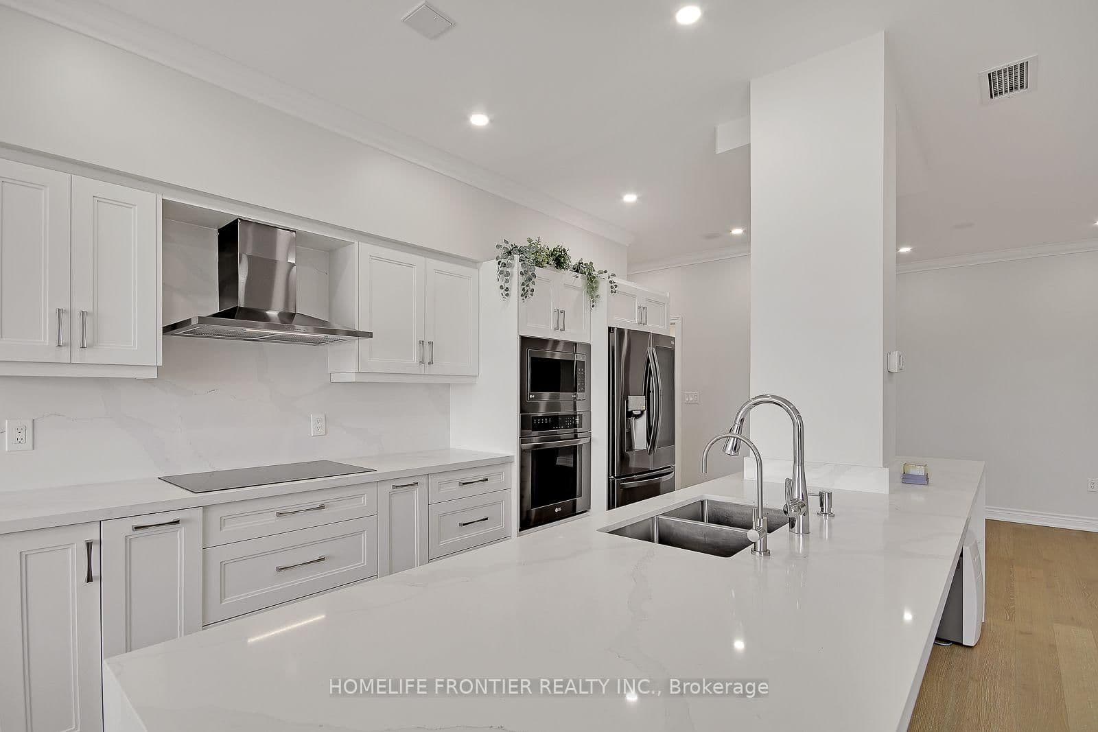 88 Grandview Way, Unit PH12 thumbnail 5