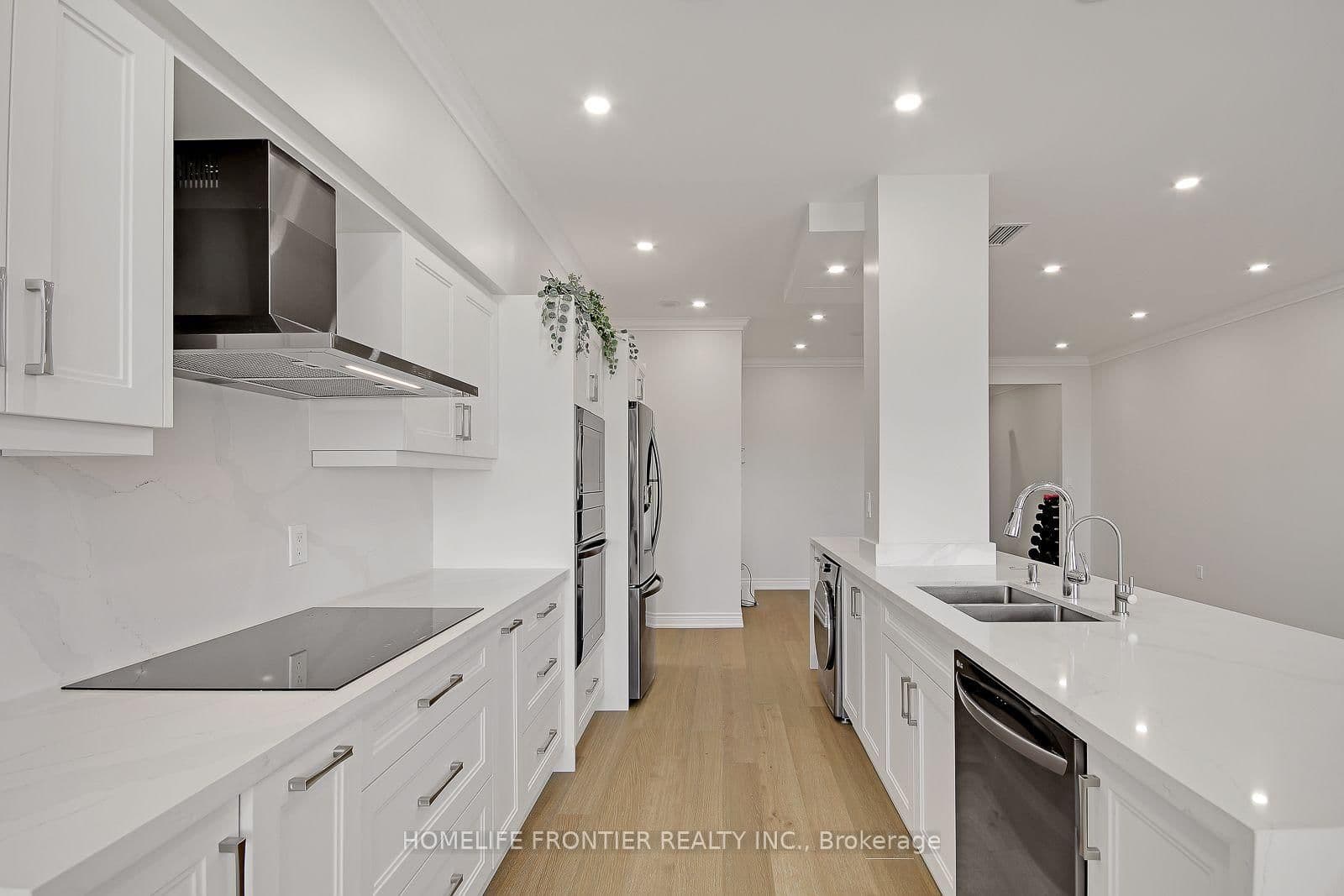 88 Grandview Way, Unit PH12 thumbnail 6