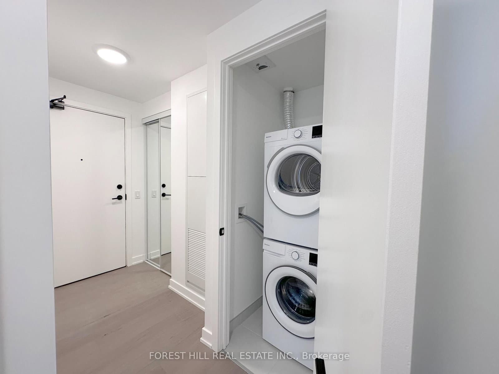91 Montclair Avenue, Unit 1709 thumbnail 25