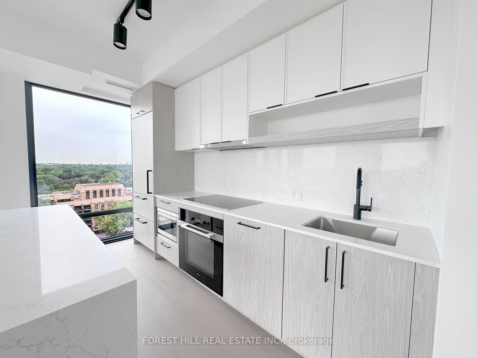 91 Montclair Avenue, Unit 1709 thumbnail 3