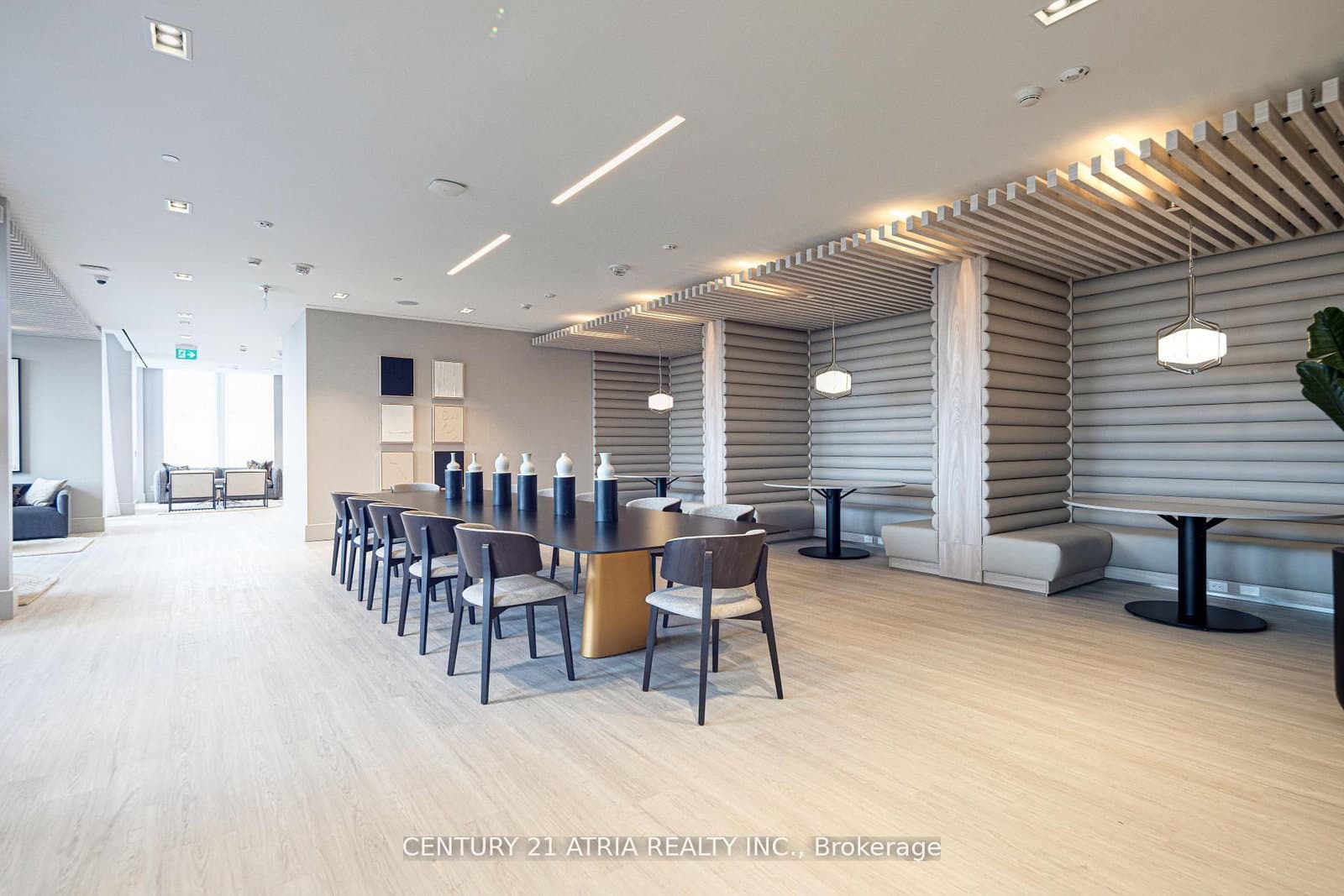 2020 Bathurst Street, Unit 1810 thumbnail 23