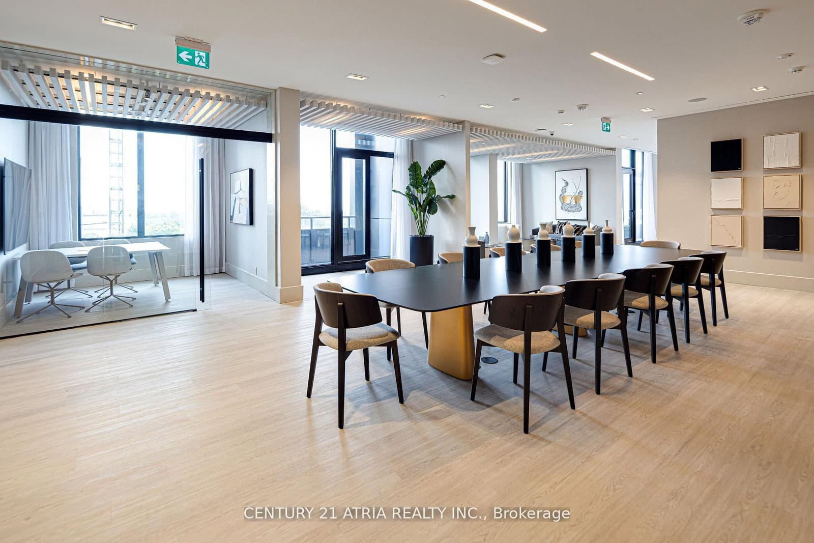 2020 Bathurst Street, Unit 1810 thumbnail 25