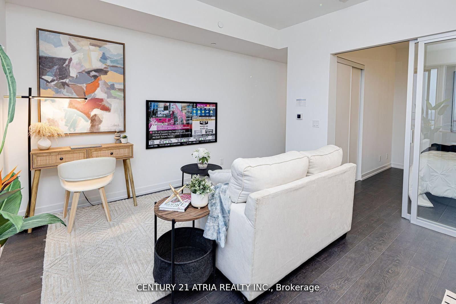 2020 Bathurst Street, Unit 1810 thumbnail 6