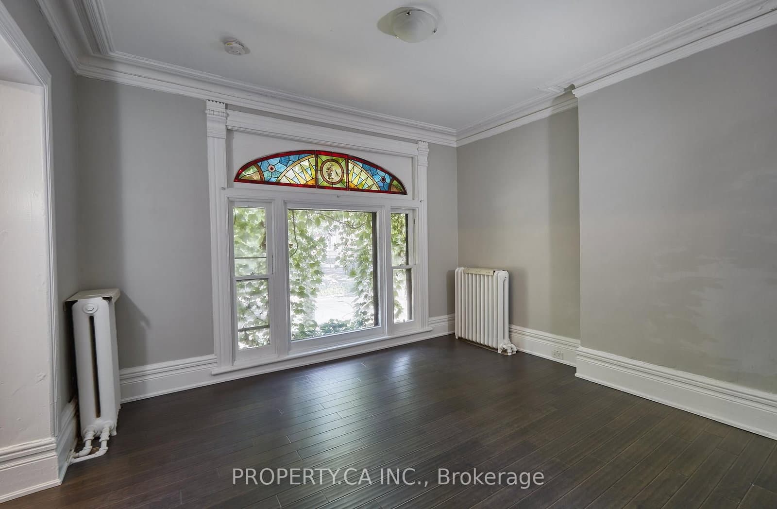 345 Gladstone Avenue thumbnail 2