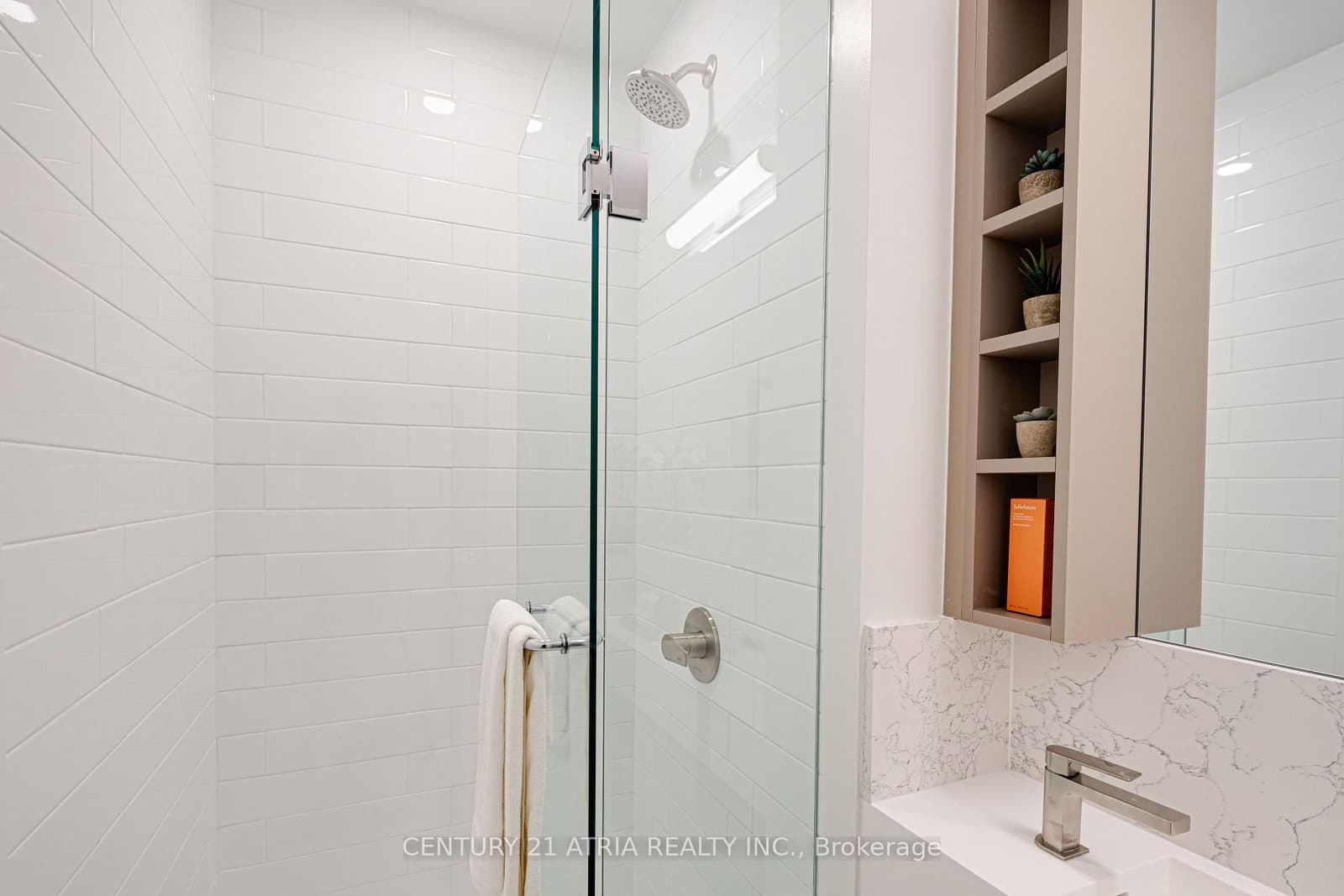 319 Jarvis Street, Unit 2515 thumbnail 15