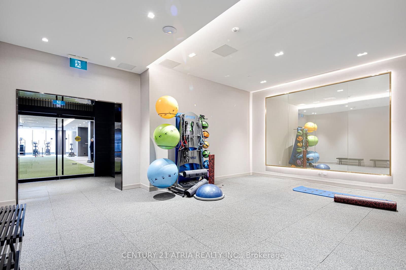 319 Jarvis Street, Unit 2515 thumbnail 26