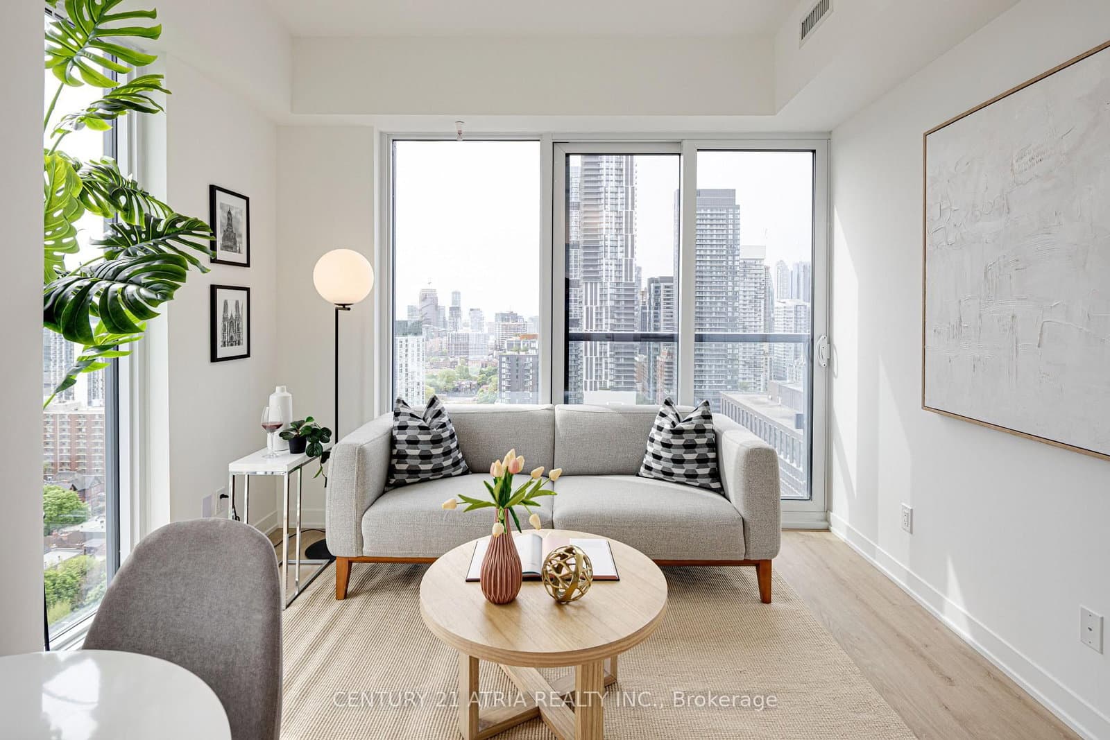 319 Jarvis Street, Unit 2515 thumbnail 4