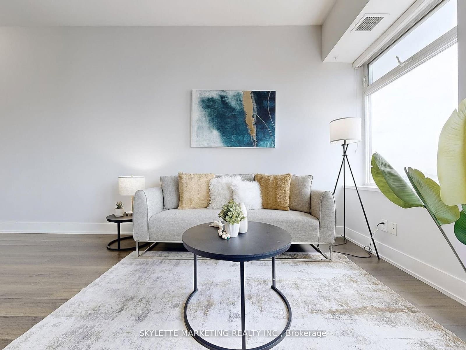 111 St Clair Avenue W, Unit 1128 thumbnail 12