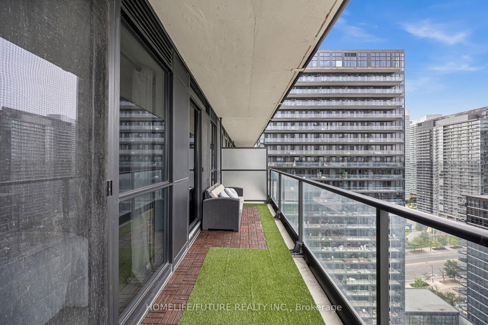 33 Singer Court, Unit 2507 thumbnail 15