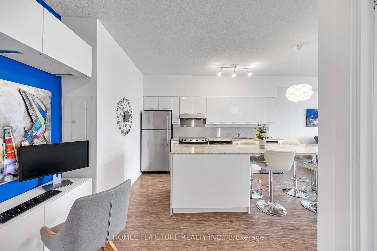 33 Singer Court, Unit 2507 thumbnail 5