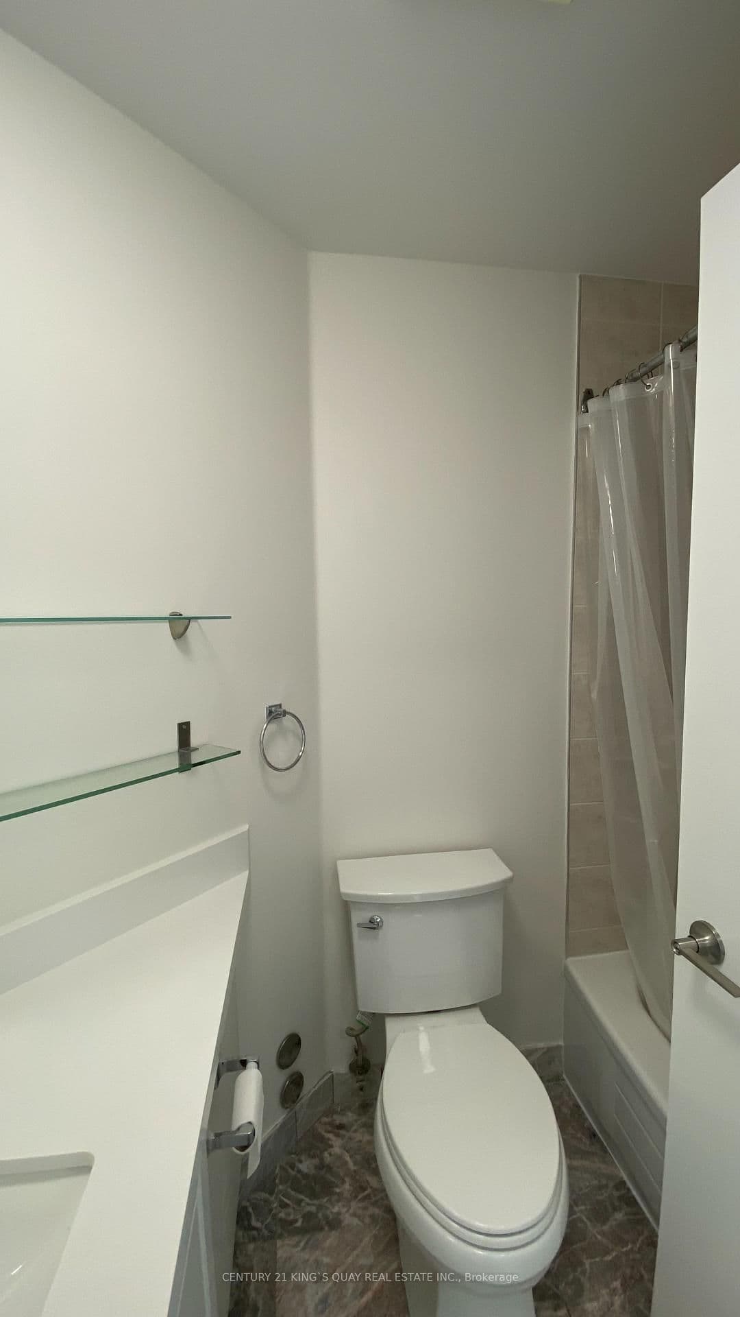 7 King Street E, Unit 1214 thumbnail 12
