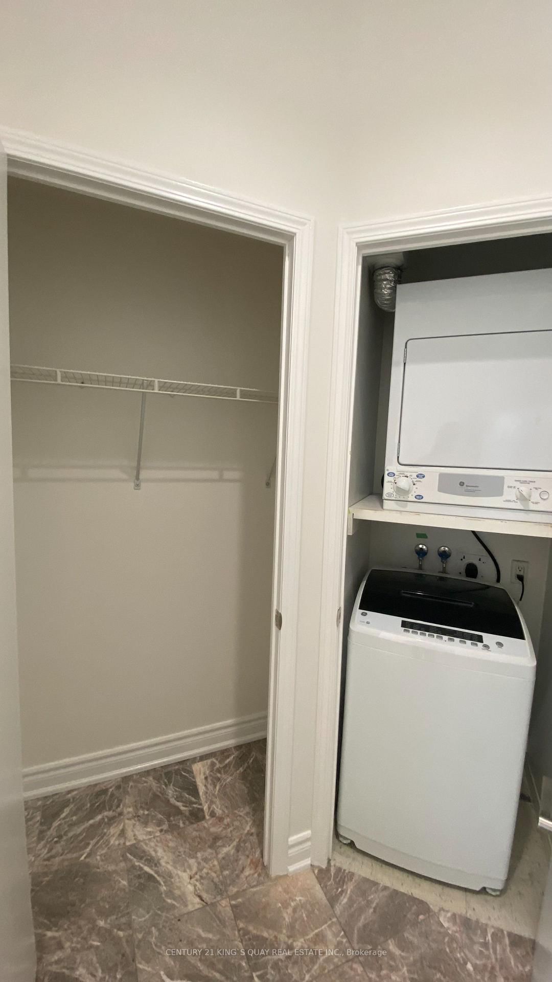7 King Street E, Unit 1214 thumbnail 13