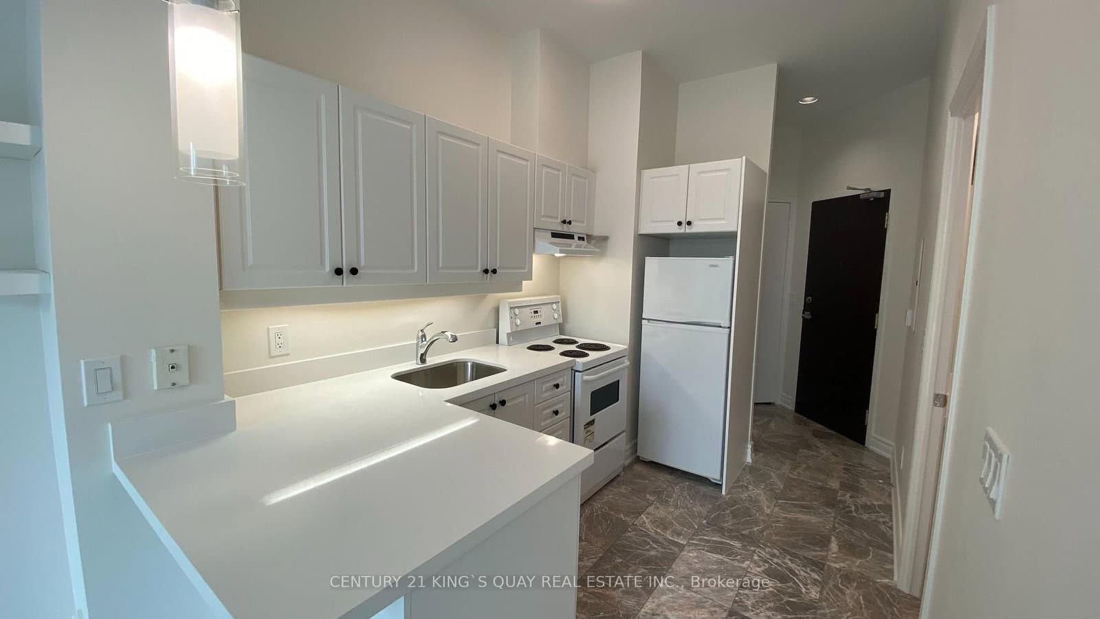 7 King Street E, Unit 1214 thumbnail 5