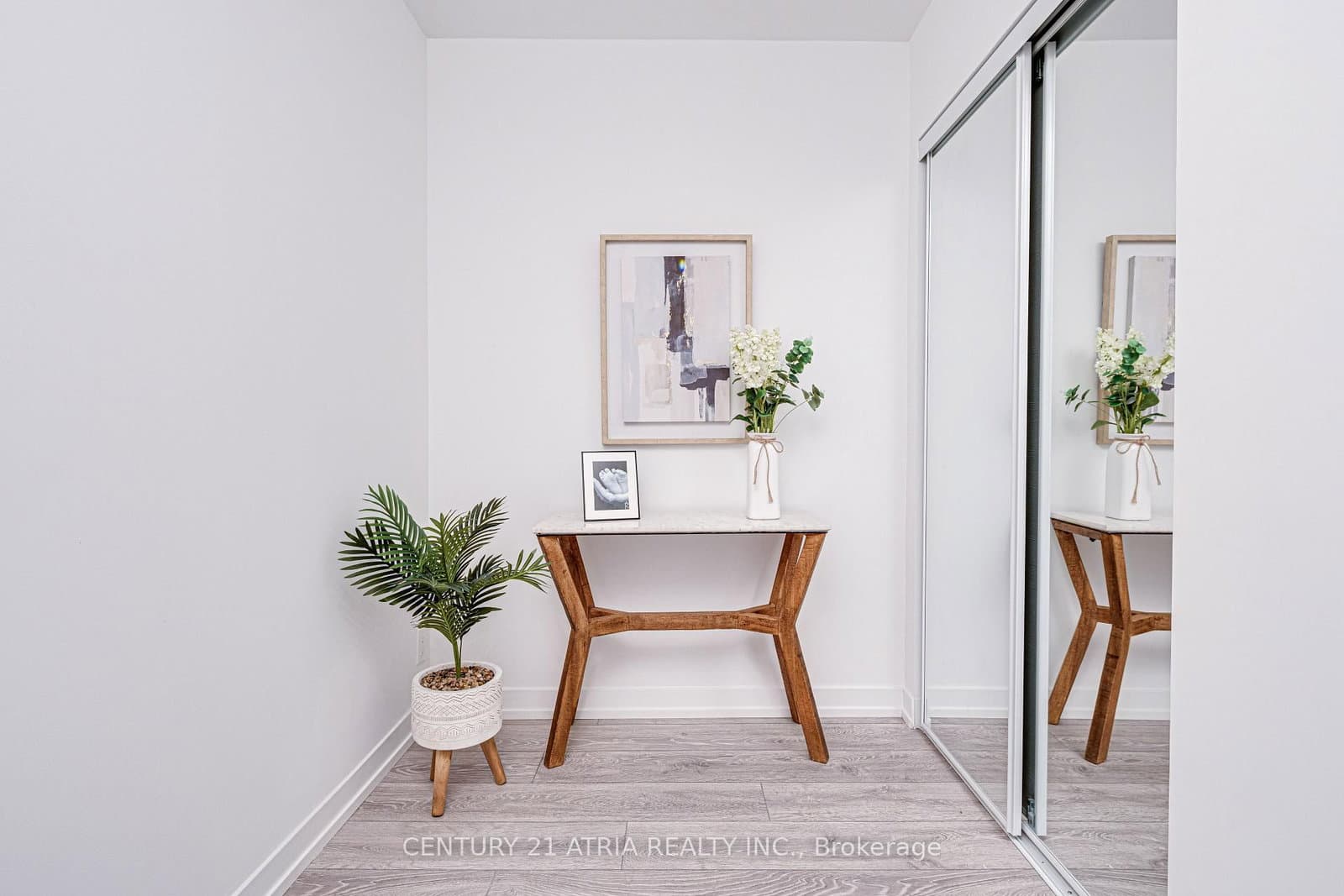 55 Mercer Street, Unit 308 thumbnail 2