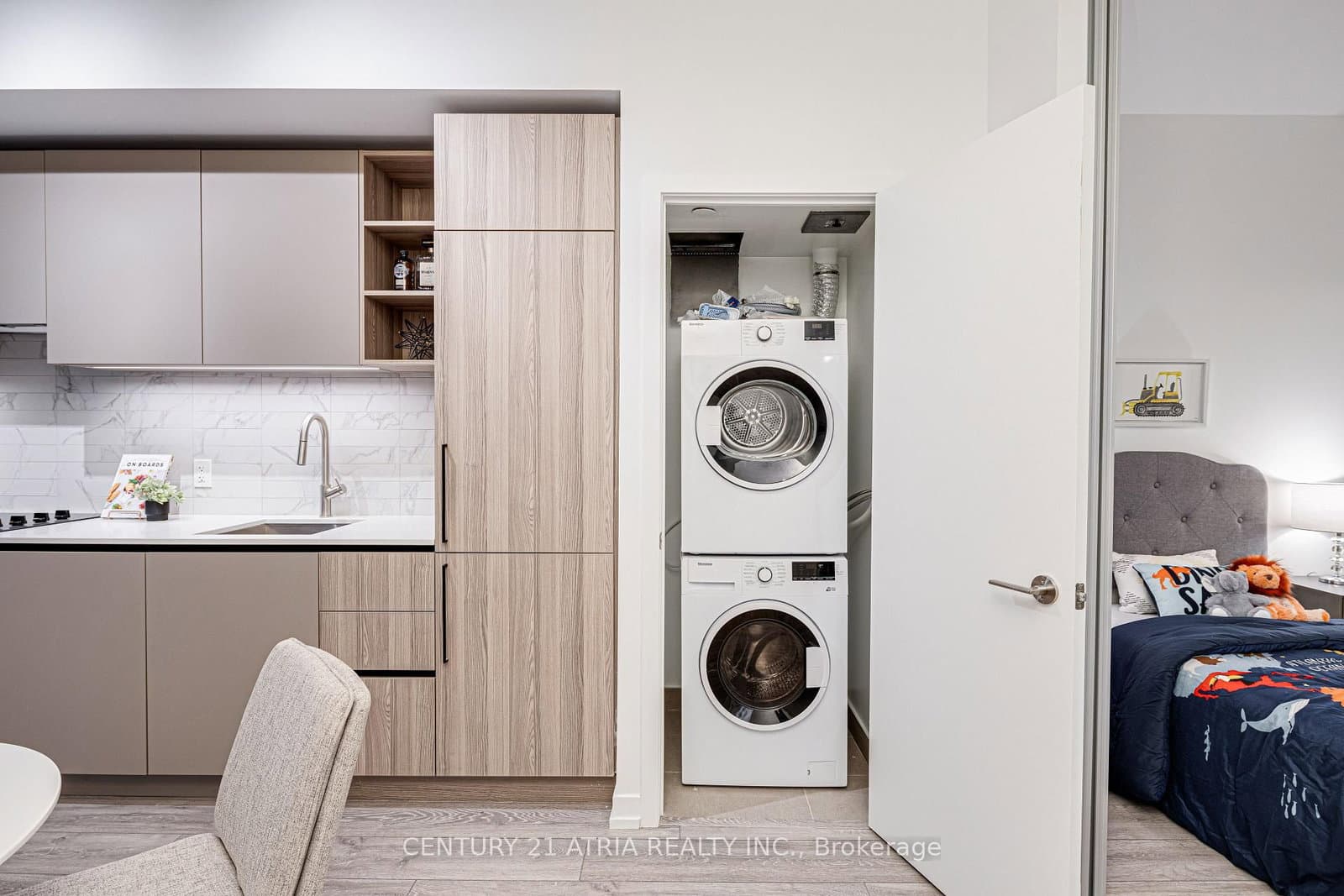 55 Mercer Street, Unit 308 thumbnail 5