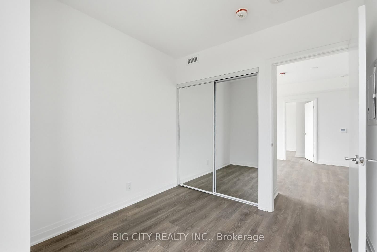 25 Frederick Todd Way, Unit 1410 thumbnail 15