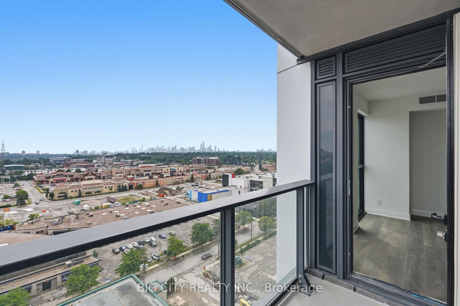 25 Frederick Todd Way, Unit 1410 thumbnail 20