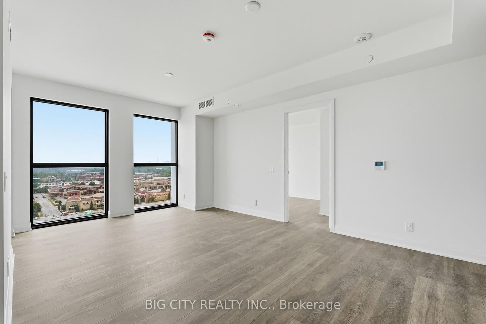 25 Frederick Todd Way, Unit 1410 thumbnail 5