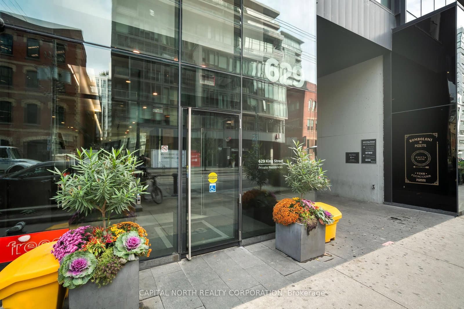 629 King Street W, Unit 216 thumbnail 3