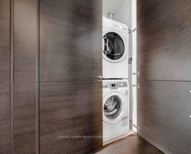 629 King Street W, Unit 216 thumbnail 8