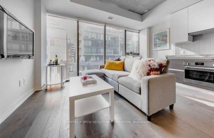 629 King Street W, Unit 216 thumbnail 9