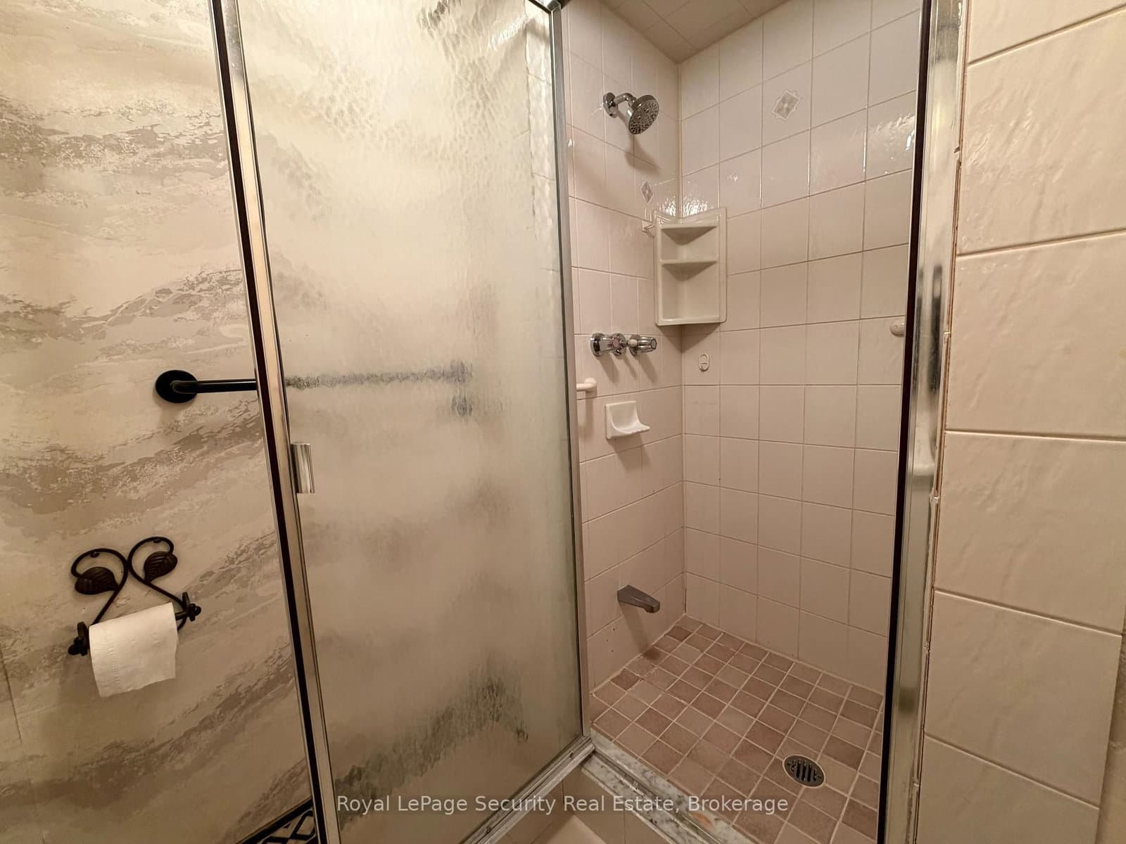 20 Glebe Road W, Unit 10 thumbnail 13