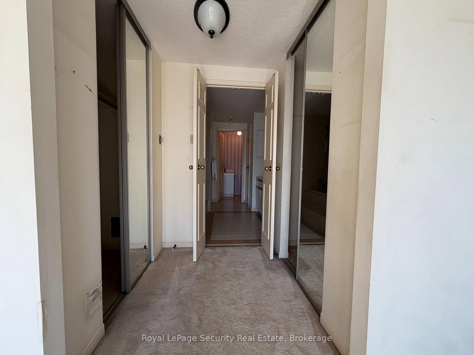 20 Glebe Road W, Unit 10 thumbnail 28