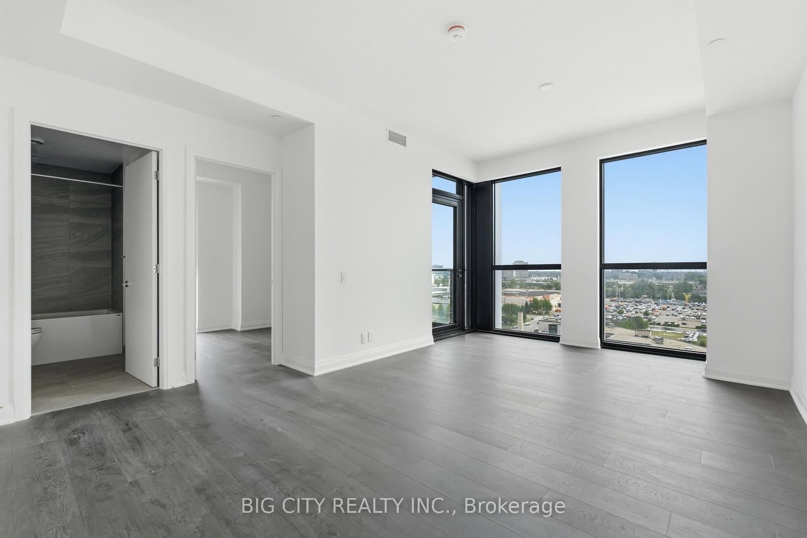 25 Frederick Todd Way, Unit 1010 thumbnail 5