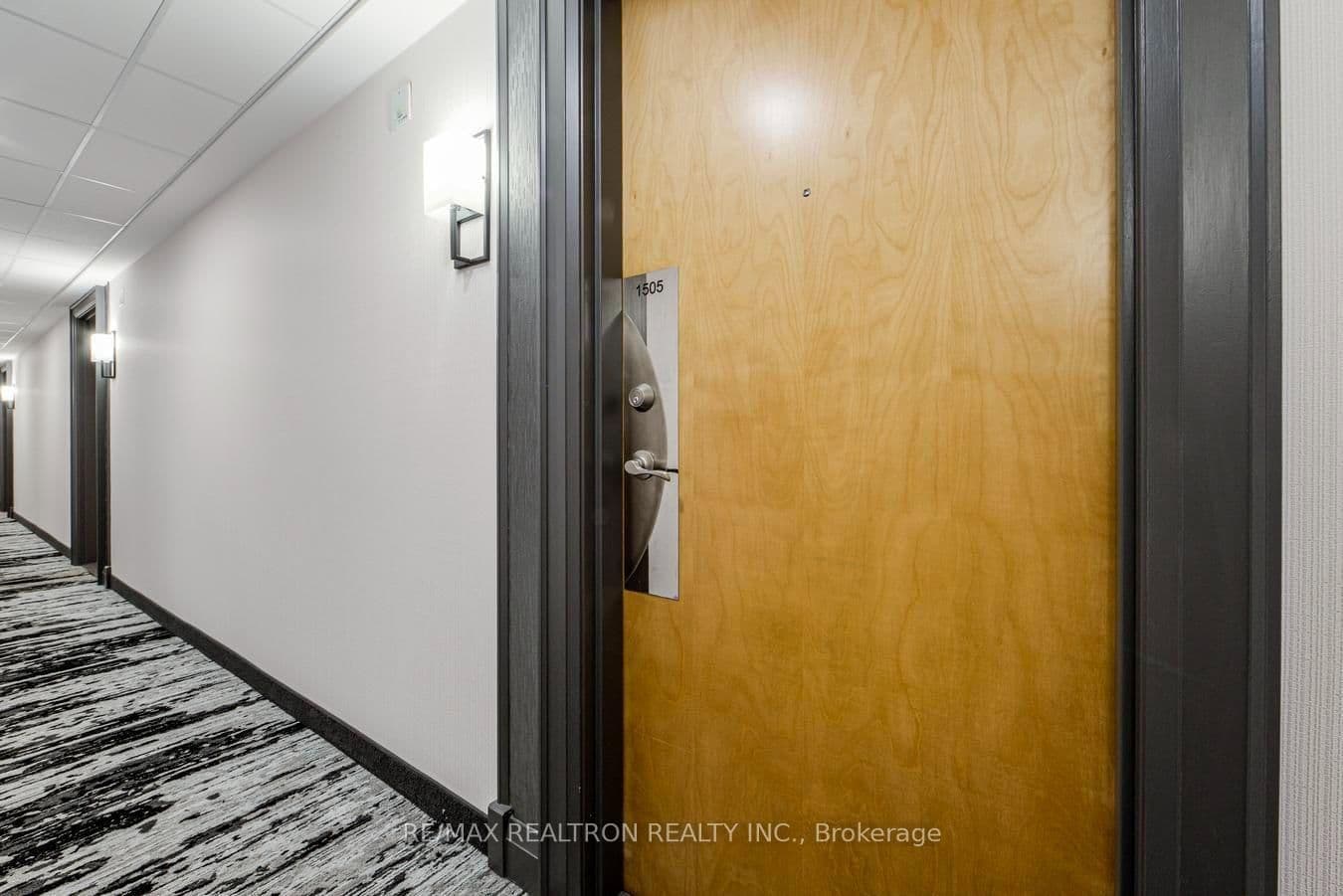 4968 Yonge Street, Unit 1505 thumbnail 2