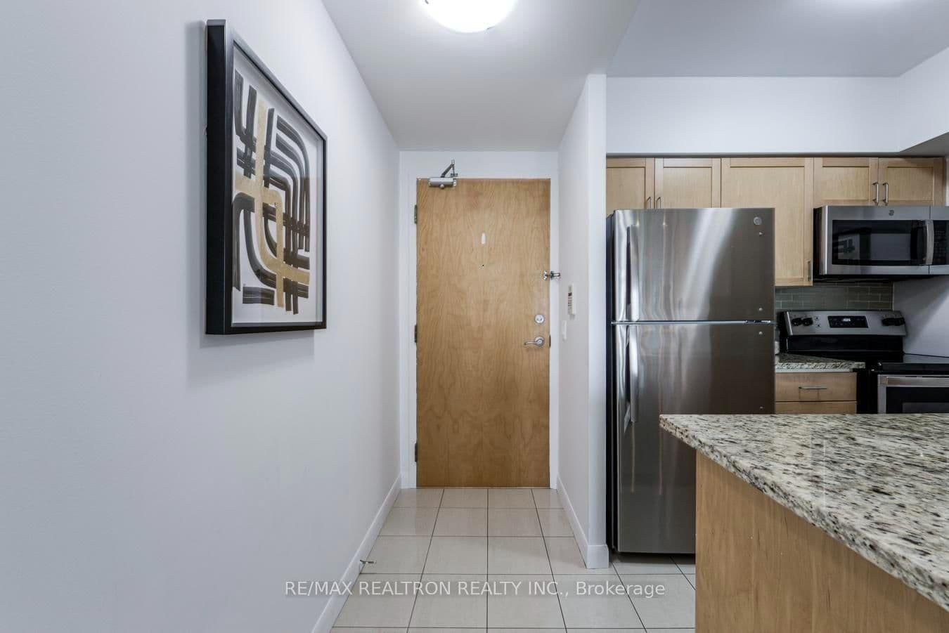 4968 Yonge Street, Unit 1505 thumbnail 3