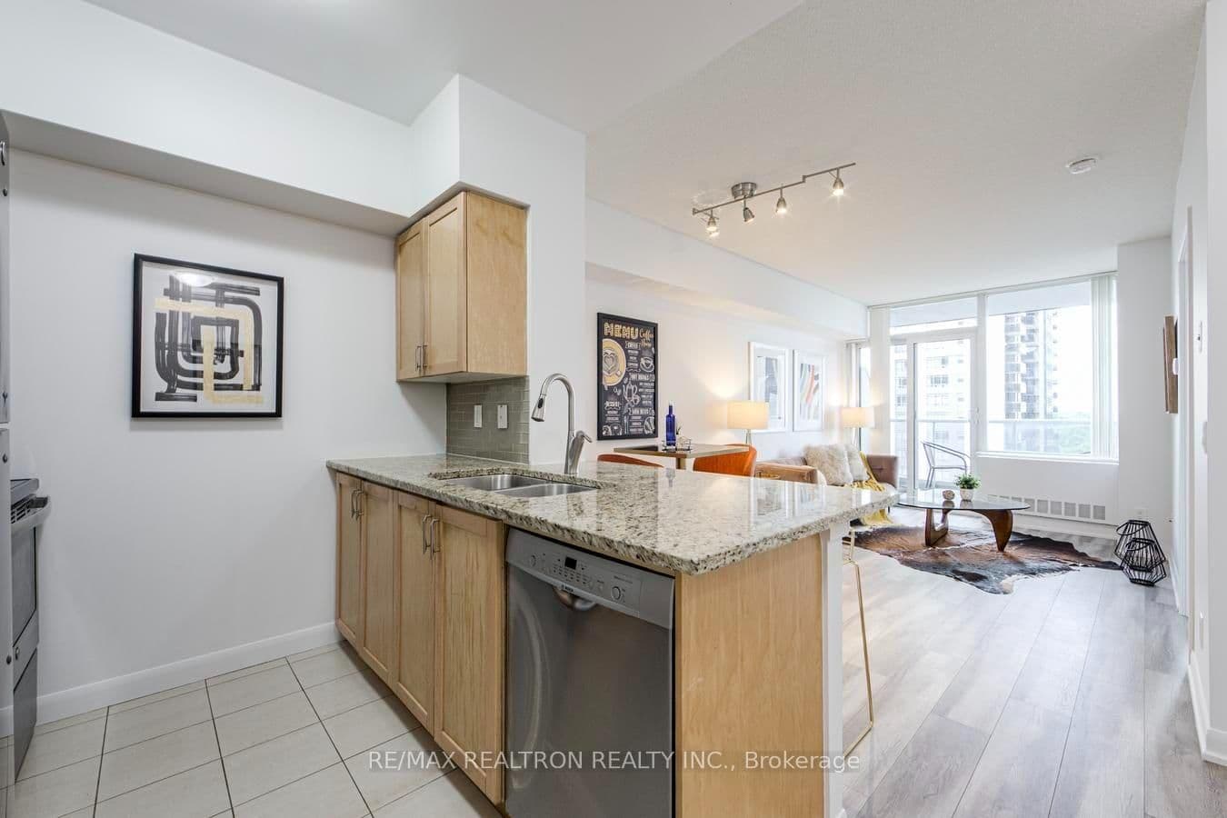 4968 Yonge Street, Unit 1505 thumbnail 7
