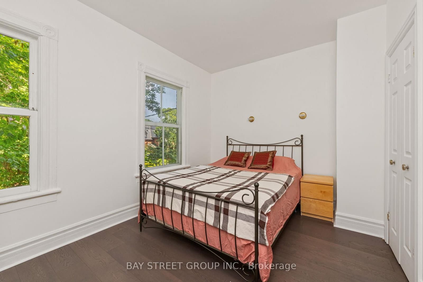 236 Seaton Street thumbnail 23