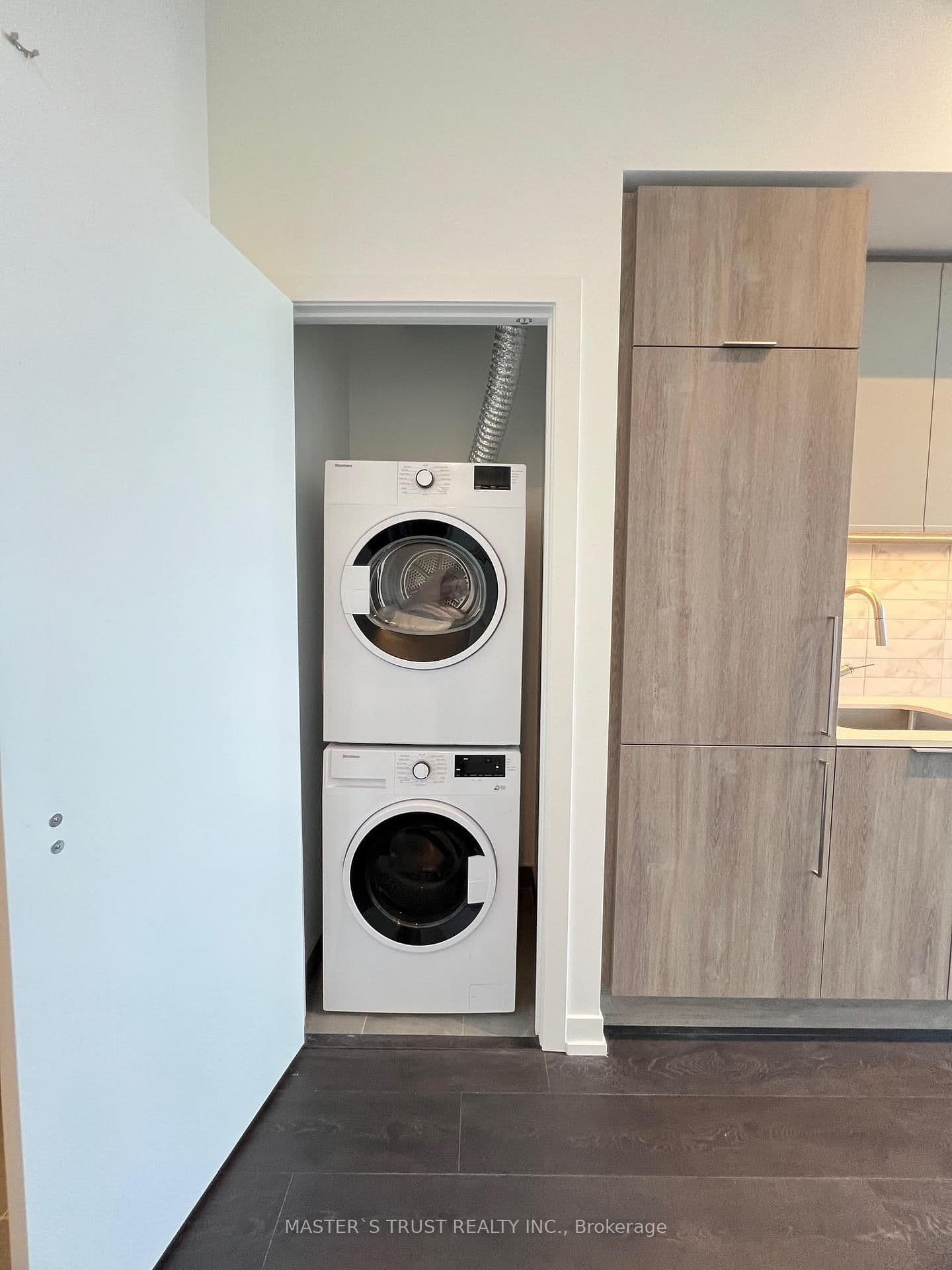 2020 Bathurst Street, Unit 931 thumbnail 10