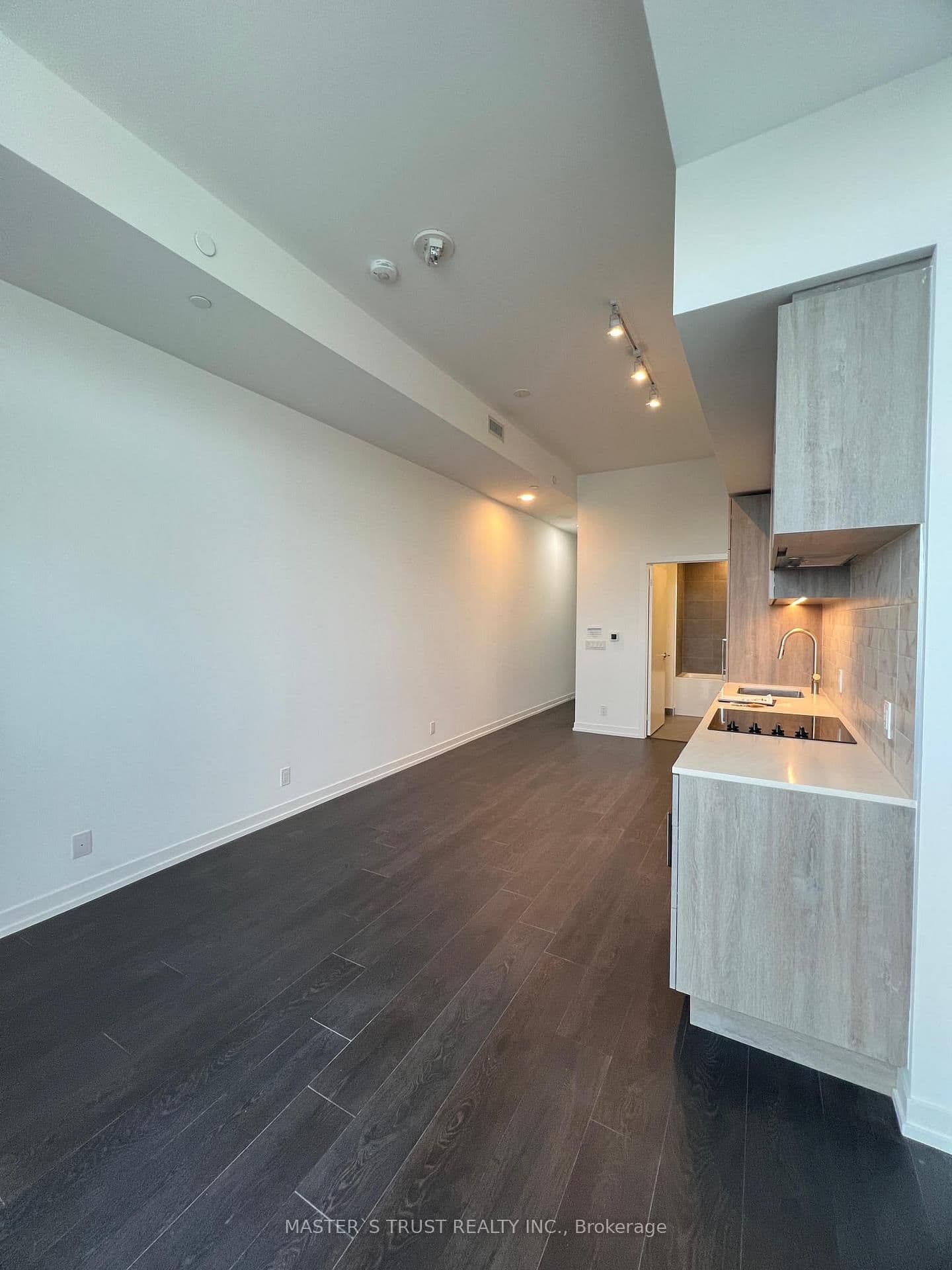 2020 Bathurst Street, Unit 931 thumbnail 7